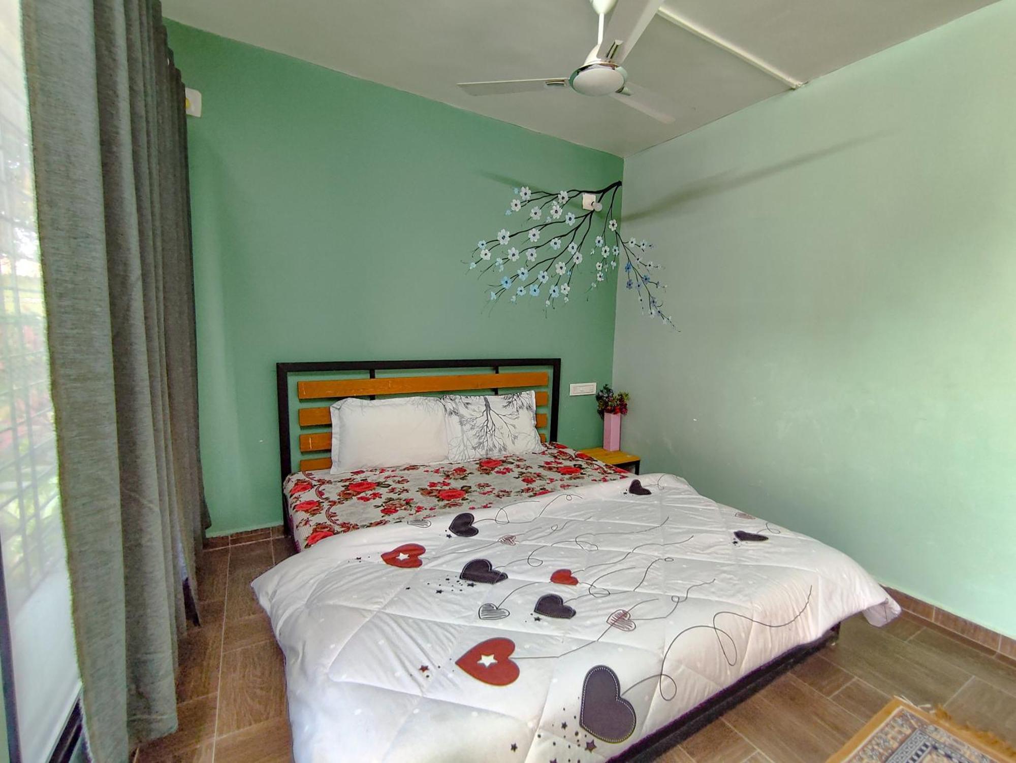 Van Vagdo Resort Rajpipla Екстериор снимка