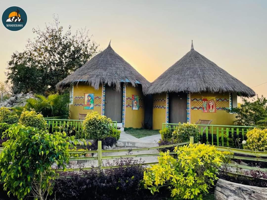 Van Vagdo Resort Rajpipla Екстериор снимка
